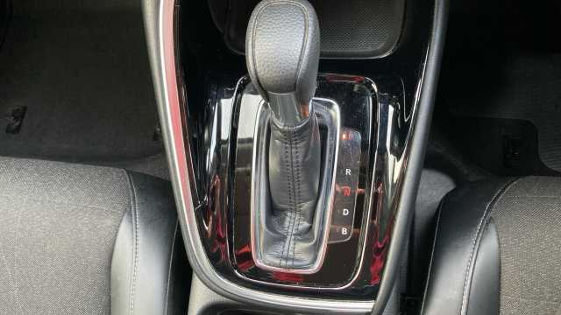 Honda HR-V 1.5 eHEV Advance 5dr CVT Hybrid Hatchback 