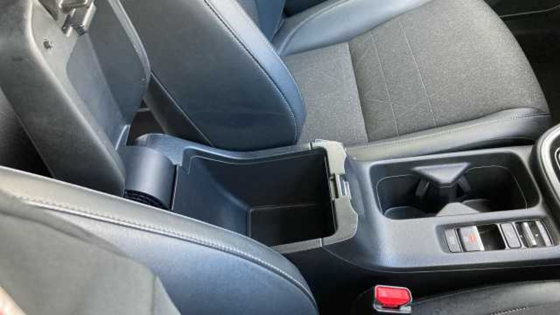 Honda HR-V 1.5 eHEV Advance 5dr CVT Hybrid Hatchback 