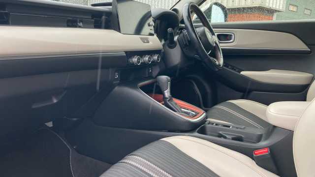 Honda HR-V 1.5 eHEV Advance Style 5dr CVT Hybrid Hatchback 