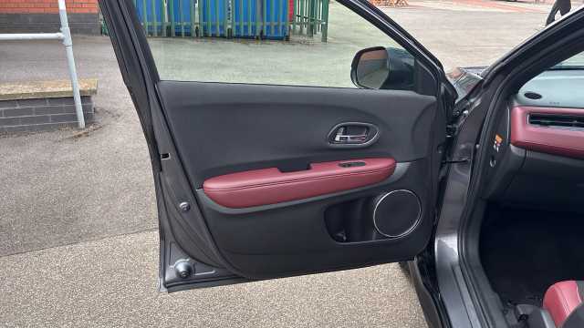 Honda HR-V 1.5 i-VTEC Turbo Sport CVT 5dr Petrol Hatchback 