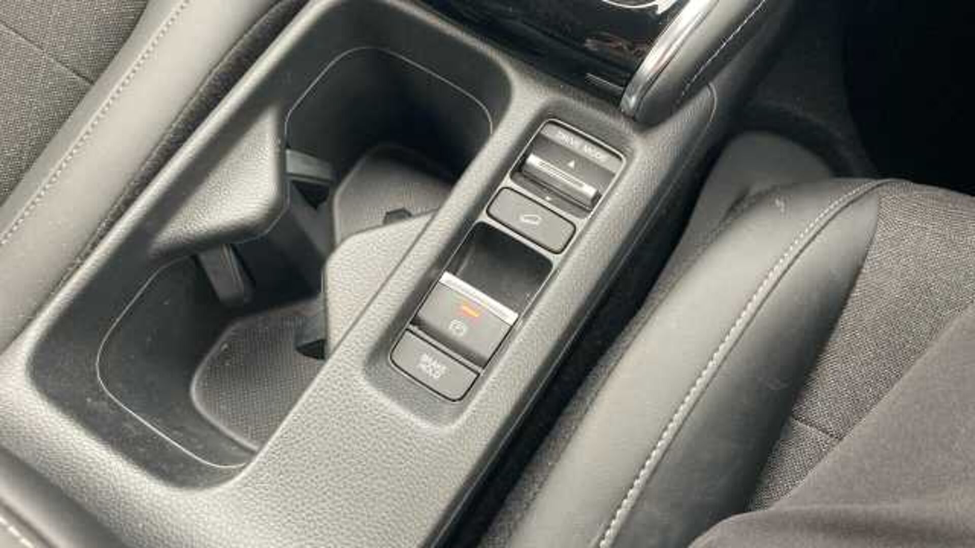 Honda HR-V 1.5 eHEV Advance Style Plus 5dr CVT Hybrid Hatchback 