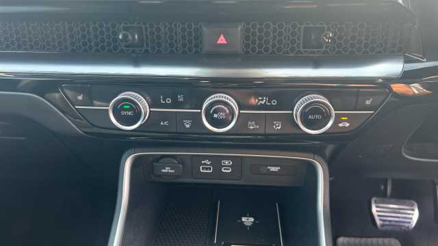 Honda CR-V 2.0 eHEV Elegance 5dr eCVT Hybrid Estate 