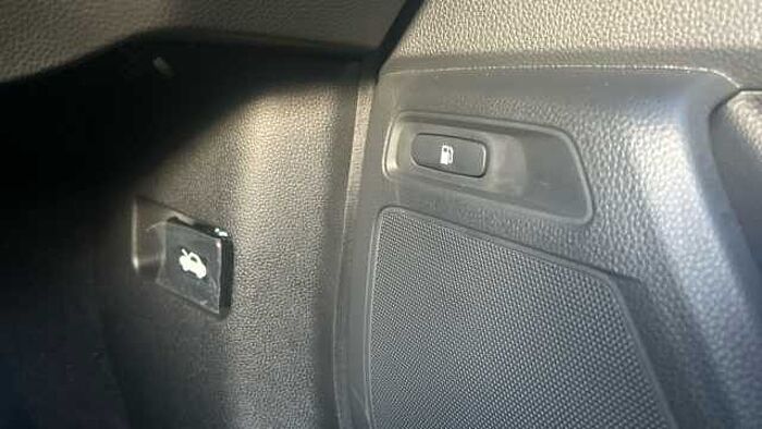 Honda CR-V 2.0 ePHEV Advance Tech 5dr eCVT Estate 