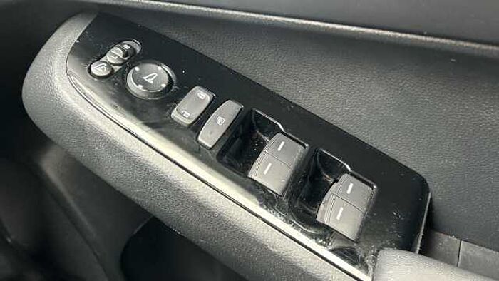 Honda HR-V 1.5 eHEV Advance 5dr CVT Hybrid Hatchback 