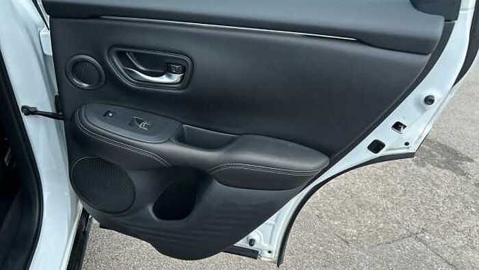 Honda ZR-V 2.0 eHEV Advance 5dr CVT Hybrid Estate 