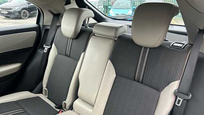 Honda HR-V 1.5 eHEV Advance Style 5dr CVT Hybrid Hatchback 