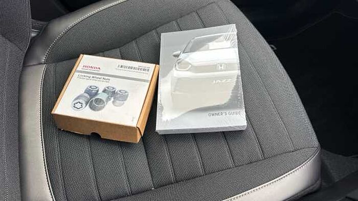 Honda Jazz 1.5 i-MMD Hybrid Crosstar Advance 5dr eCVT Hybrid Hatchback 