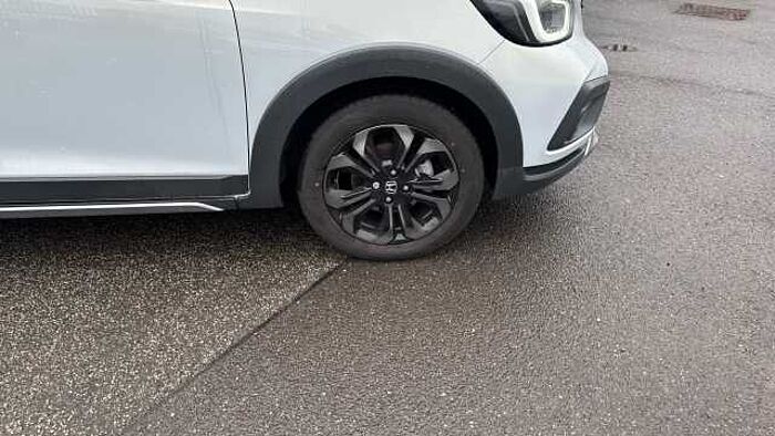 Honda Jazz 1.5 i-MMD Hybrid Crosstar Advance 5dr eCVT Hybrid Hatchback 