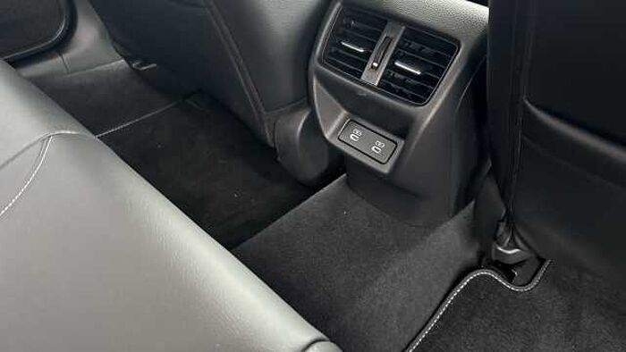 Honda Civic 2.0 eHEV Advance 5dr CVT Hybrid Hatchback 