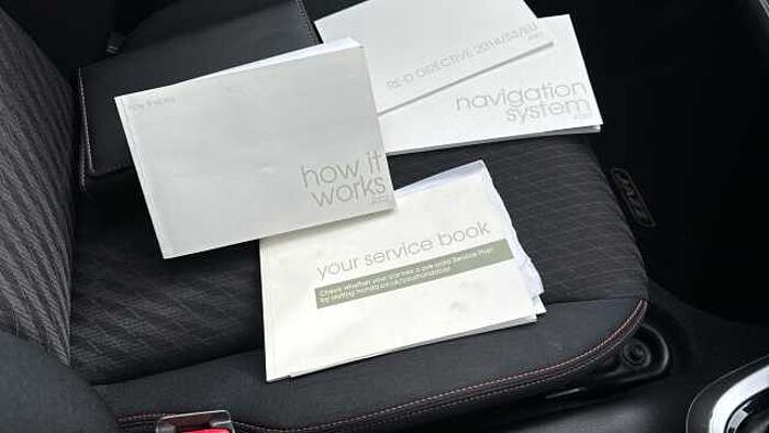 Honda Jazz 1.5 i-VTEC Sport Navi 5dr Petrol Hatchback 