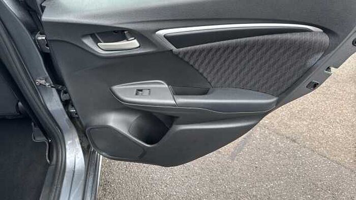 Honda Jazz 1.5 i-VTEC Sport Navi 5dr Petrol Hatchback 