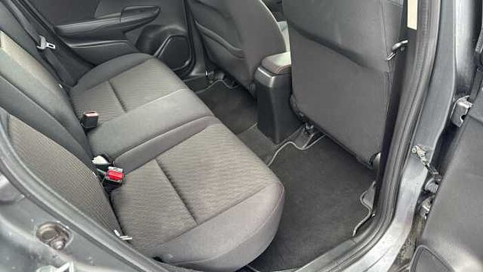 Honda Jazz 1.5 i-VTEC Sport Navi 5dr Petrol Hatchback 