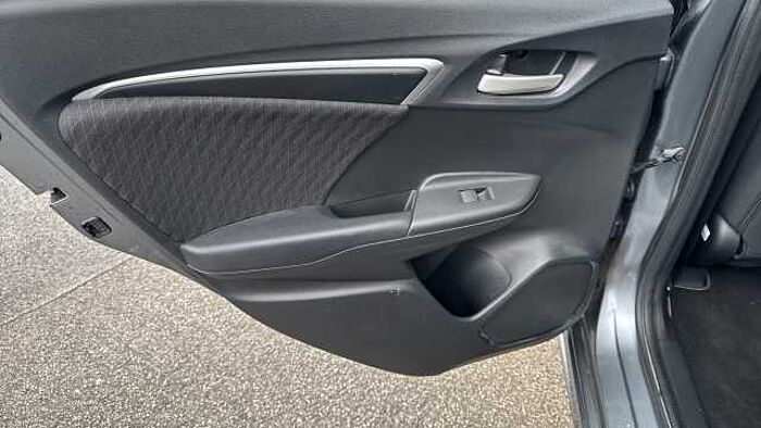 Honda Jazz 1.5 i-VTEC Sport Navi 5dr Petrol Hatchback 