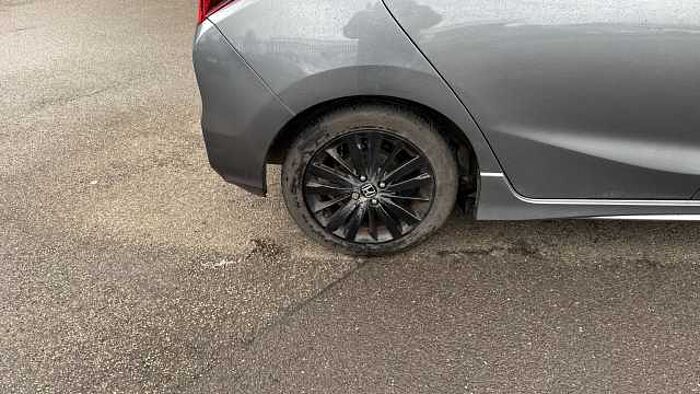 Honda Jazz 1.5 i-VTEC Sport Navi 5dr Petrol Hatchback 