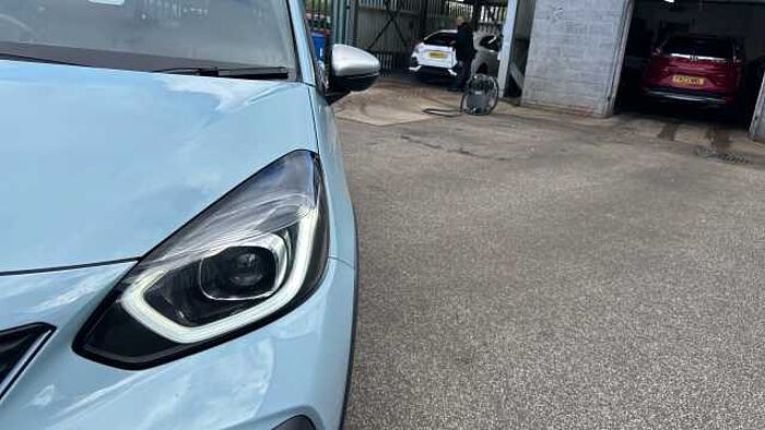 Honda Jazz 1.5 i-MMD Hybrid Crosstar EX 5dr eCVT Hybrid Hatchback 