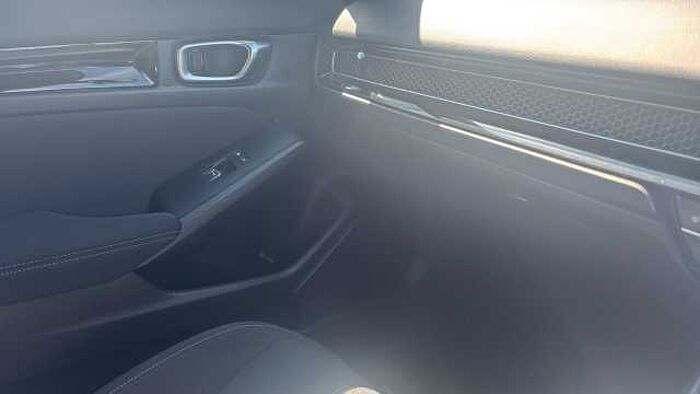 Honda Civic 2.0 eHEV Elegance 5dr CVT Hybrid Hatchback 