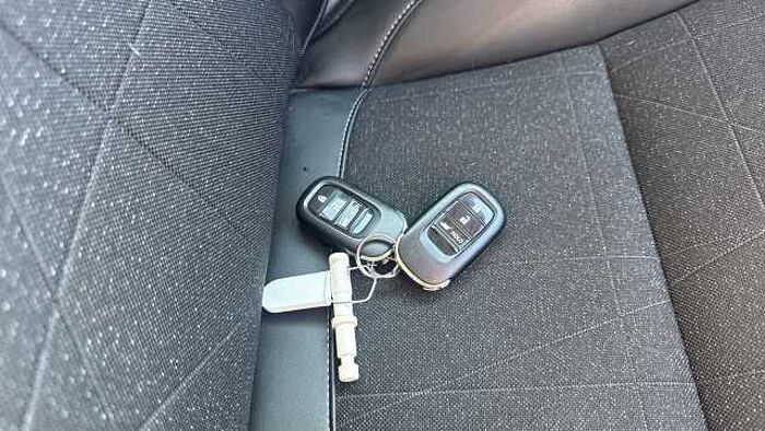 Honda HR-V 1.5 eHEV Advance 5dr CVT Hybrid Hatchback 
