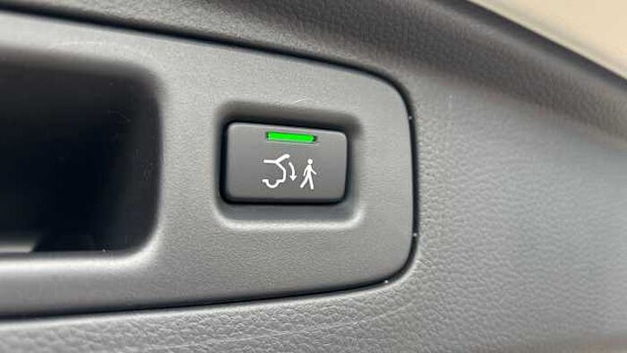 Honda CR-V 2.0 ePHEV Advance Tech 5dr eCVT Estate 