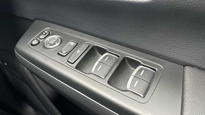 Honda CR-V 2.0 ePHEV Advance Tech 5dr eCVT Estate 