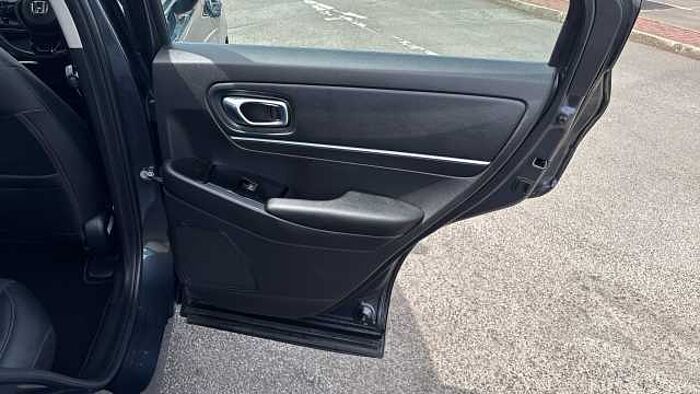 Honda HR-V 1.5 eHEV Advance 5dr CVT Hybrid Hatchback 