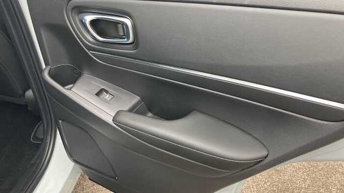 Honda HR-V 1.5 eHEV Advance Style Plus 5dr CVT Hybrid Hatchback 